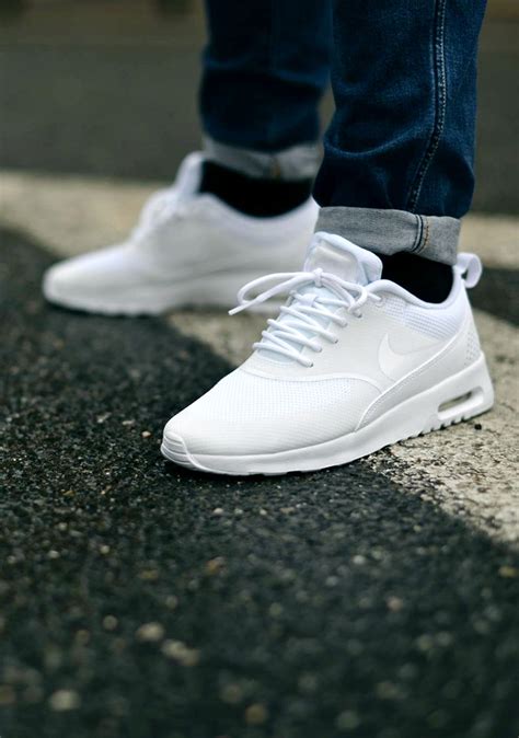 heren sneakers nike thea|White Air Max Thea Shoes (1) .